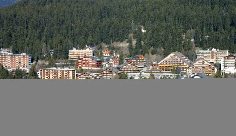 stazione sciistica alpina
